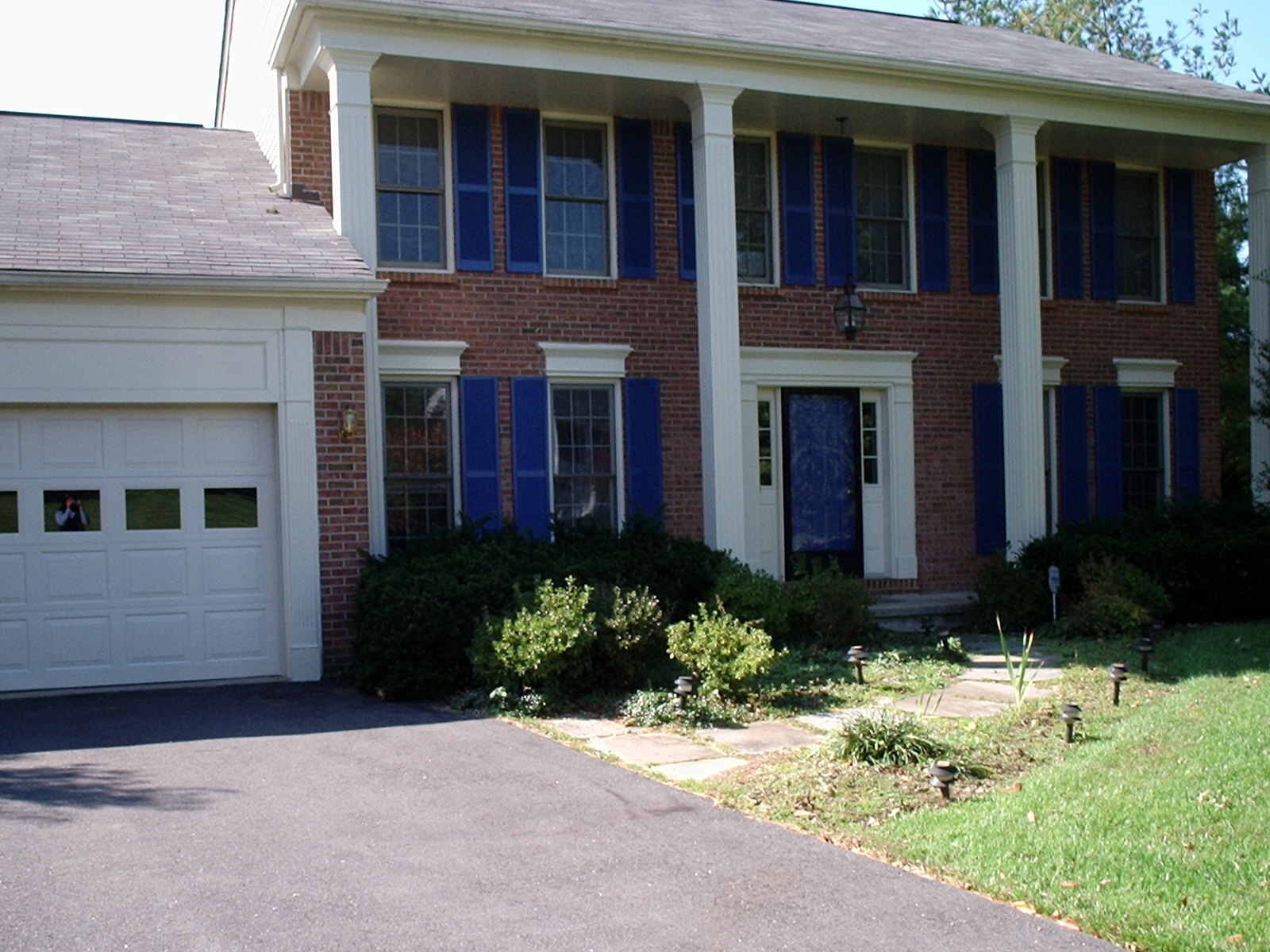 Photo of front walkway