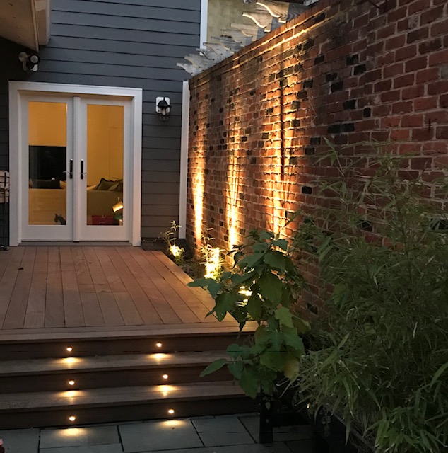 Private Deck, Outdoor Lights